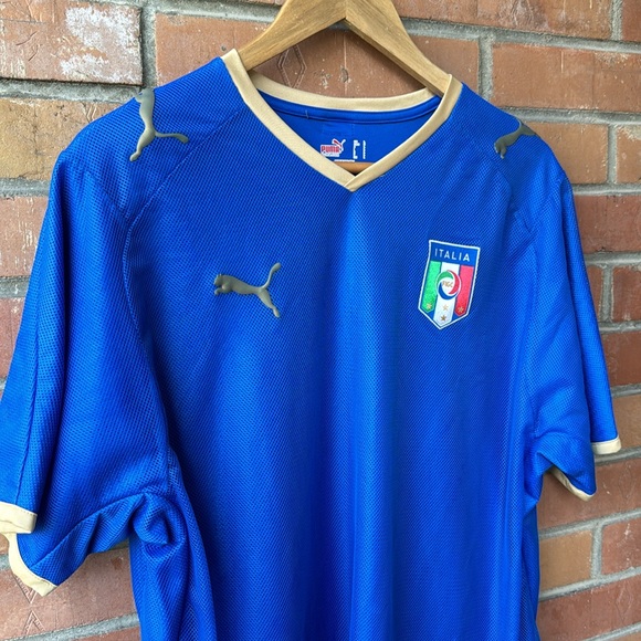 Italy National Puma Soccer Jersey / Large / 2000s - Picture 3 of 10